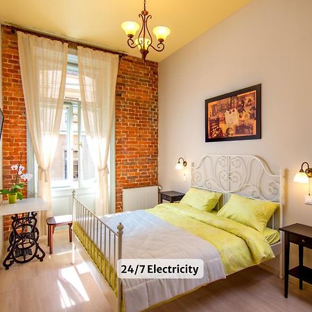 Post House Rooms Lviv Exterior photo